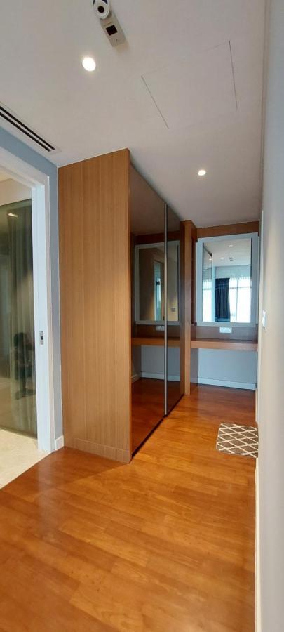 Majestic Apartment Klcc Куала-Лумпур Экстерьер фото