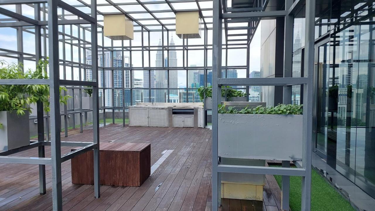 Majestic Apartment Klcc Куала-Лумпур Экстерьер фото